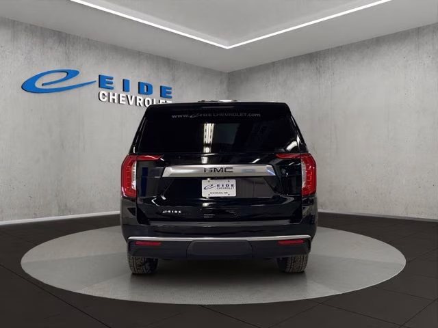 2024 Onyx Black GMC Yukon XL Denali 4X4 SUV