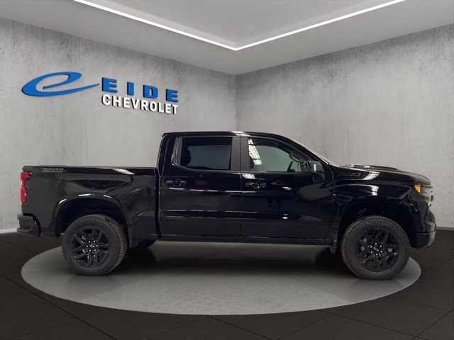 2026 Black Chevrolet Silverado 1500 LT Trail Boss 4X4 Truck