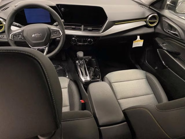 2026 Black Metallic Chevrolet Trax LT FWD SUV