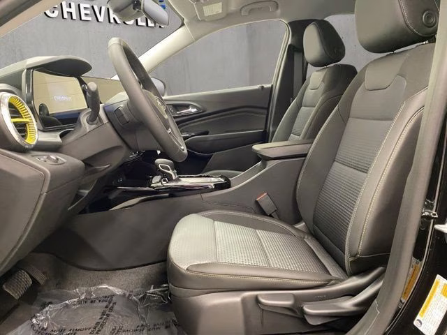 2026 Black Metallic Chevrolet Trax LT FWD SUV