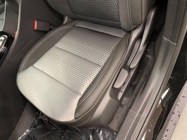 2026 Black Metallic Chevrolet Trax LT FWD SUV