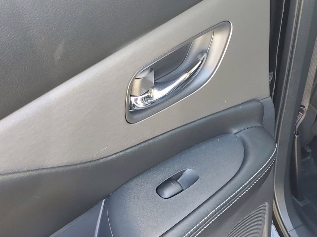 2024 Super Black Nissan Murano SV FWD SUV