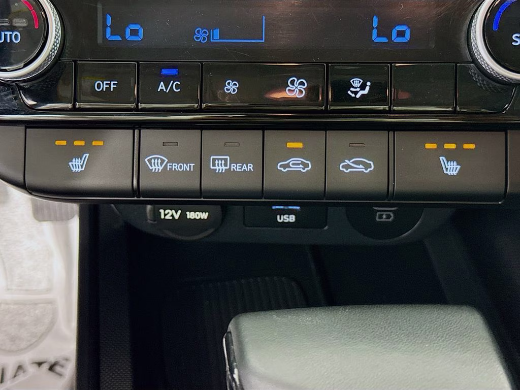 2025 Amazon Gray Hyundai Elantra SEL Convenience FWD Sedan