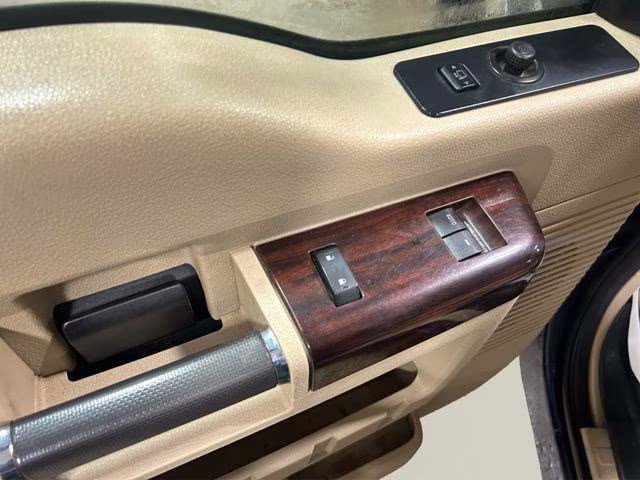 2008 Dark Blue Pearl Clearcoat Metallic Ford Super Duty F-250 SRW Lariat 4X4 Truck