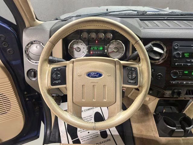 2008 Dark Blue Pearl Clearcoat Metallic Ford Super Duty F-250 SRW Lariat 4X4 Truck