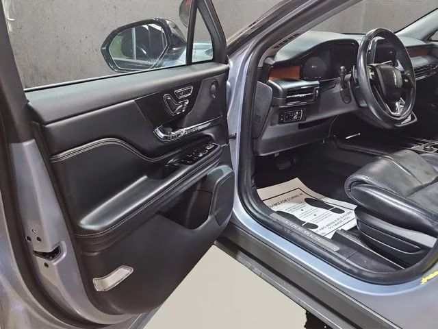 2022 Elite Blue Metallic Clearcoat Lincoln Corsair Plug-In Hybrid Grand Touring AWD SUV