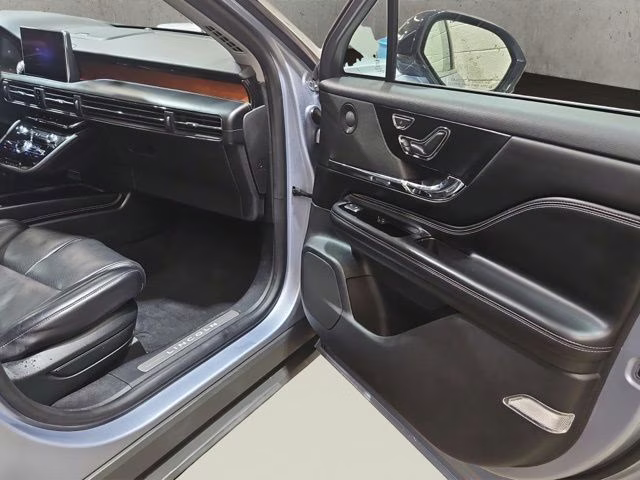 2022 Elite Blue Metallic Clearcoat Lincoln Corsair Plug-In Hybrid Grand Touring AWD SUV