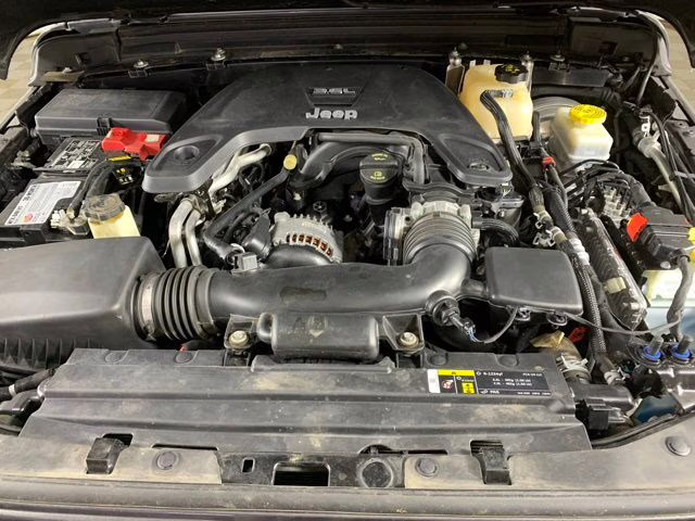 2019 Granite Crystal Metallic Clearcoat Jeep Wrangler Unlimited Rubicon 4X4 SUV