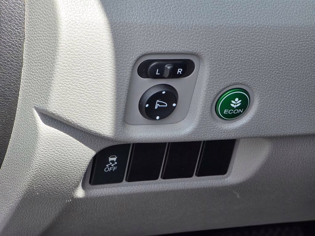 2016 Gray Honda Pilot LX AWD SUV