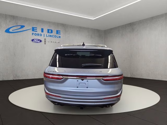 2022 Elite Blue Metallic Clearcoat Lincoln Corsair Plug-In Hybrid Grand Touring AWD SUV