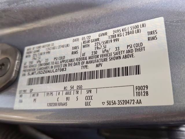 2022 Elite Blue Metallic Clearcoat Lincoln Corsair Plug-In Hybrid Grand Touring AWD SUV