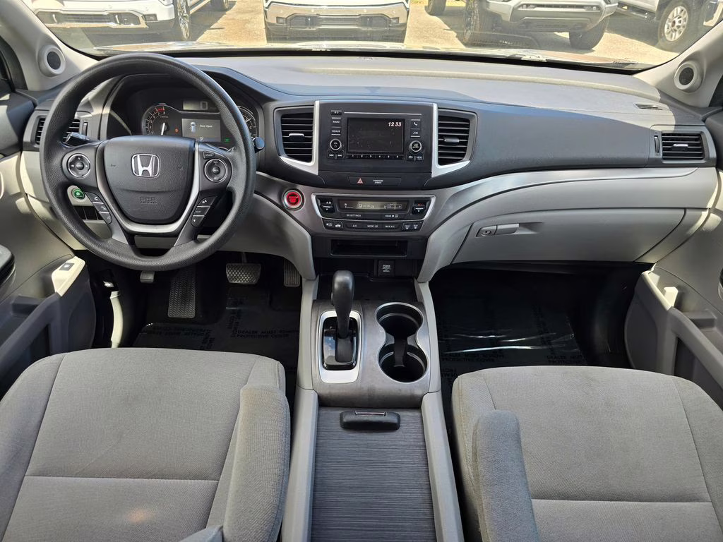 2016 Gray Honda Pilot LX AWD SUV