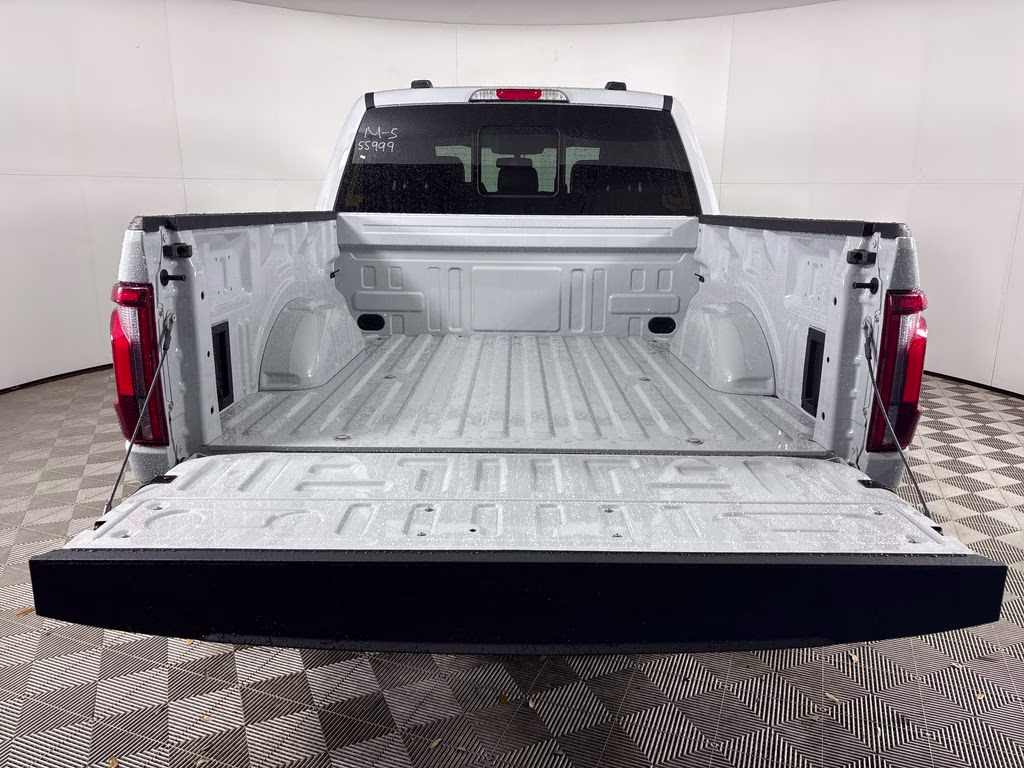 2026 Avalanche Ford F-150 Lariat 4X4 Truck