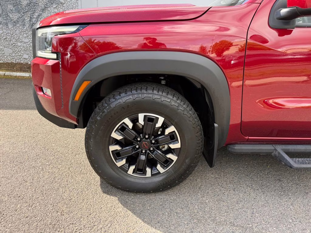 2023 Cardinal Red Metallic Tricoat Nissan Frontier PRO-4X 4X4 Truck
