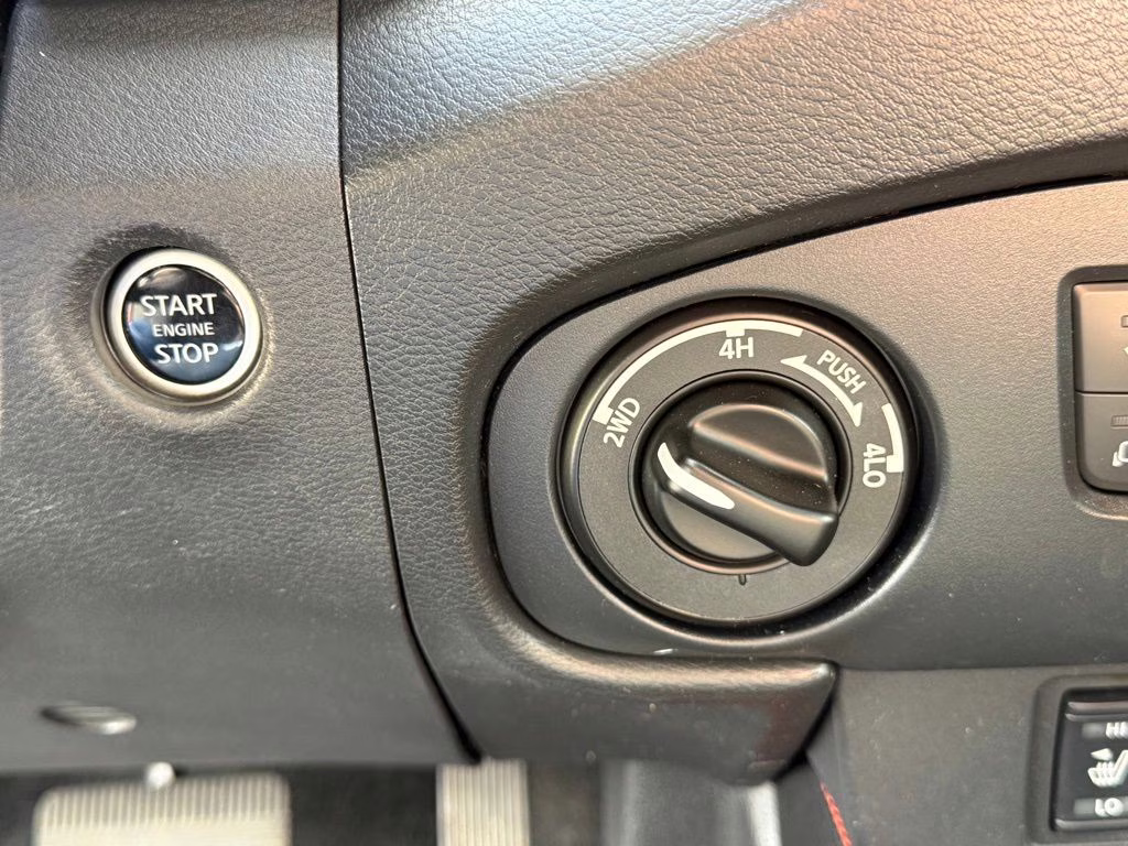 2023 Cardinal Red Metallic Tricoat Nissan Frontier PRO-4X 4X4 Truck