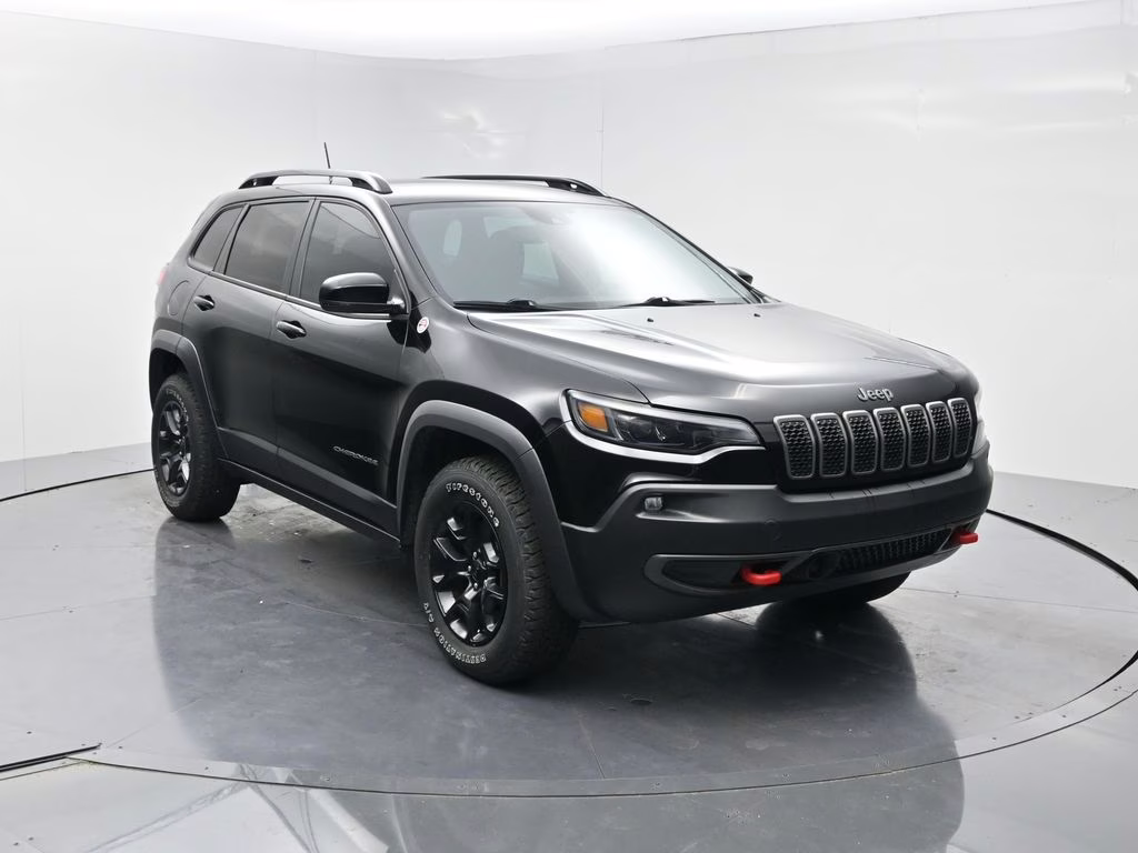 2022 Diamond Black Crystal Pearlcoat Jeep Cherokee Trailhawk 4X4 SUV