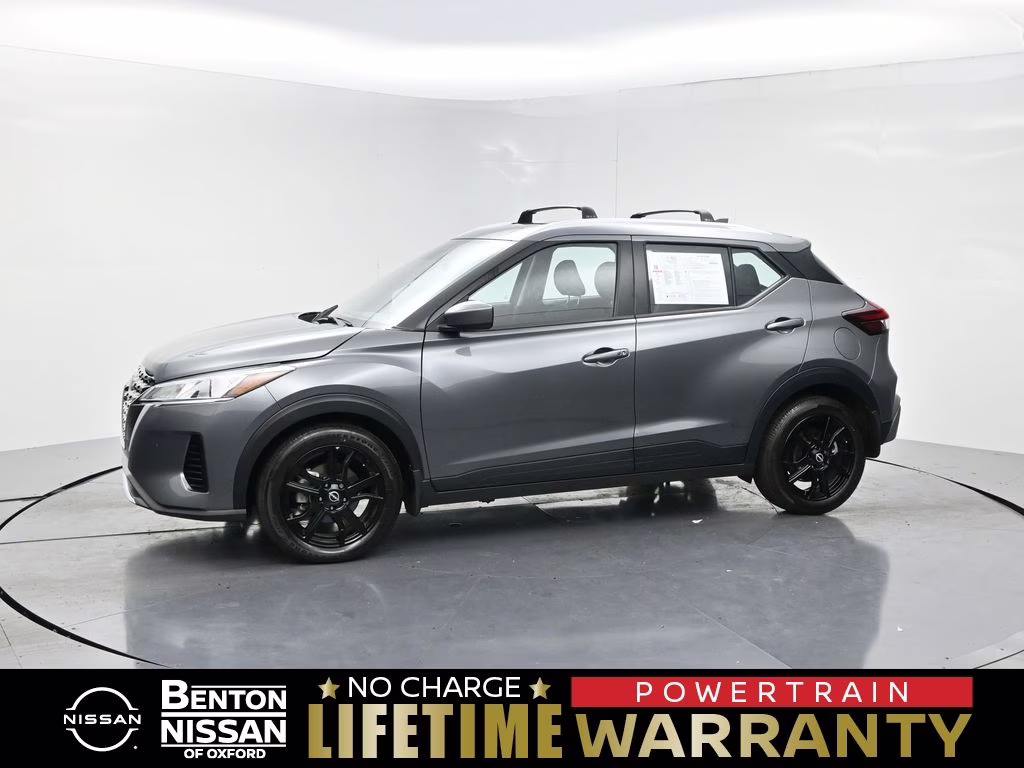 2024 Gun Metallic Nissan Kicks SV FWD SUV