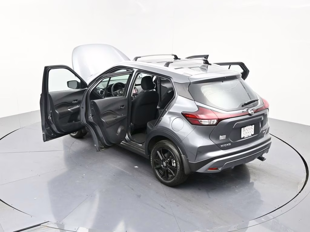 2024 Gun Metallic Nissan Kicks SV FWD SUV