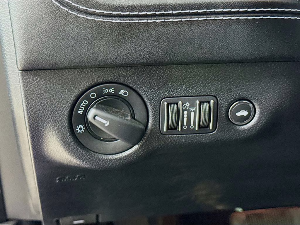 2023 Plum Crazy Pearlcoat Dodge Charger SRT Hellcat Widebody RWD Sedan