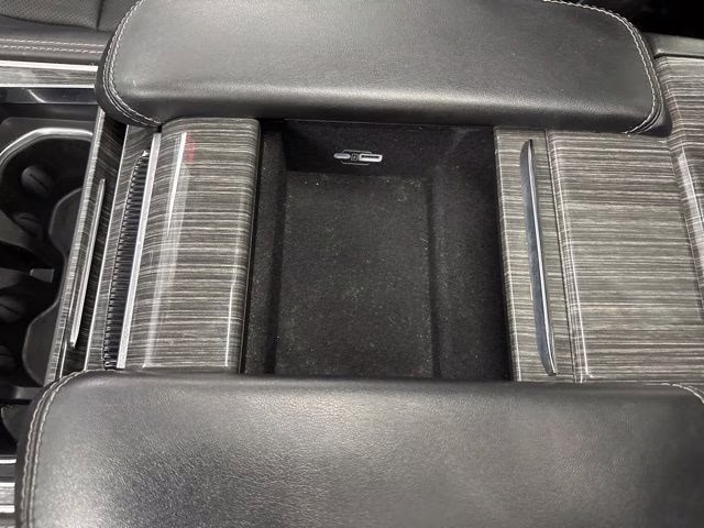 2022 Bright White Clearcoat Jeep Wagoneer Series III 4X4 SUV