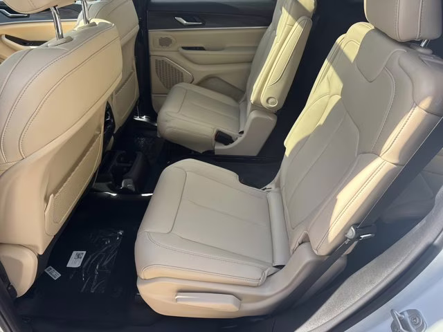 2026 Bright White Clearcoat Jeep Grand Cherokee L Limited RWD SUV