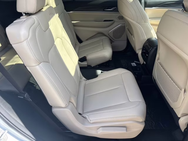 2026 Bright White Clearcoat Jeep Grand Cherokee L Limited RWD SUV