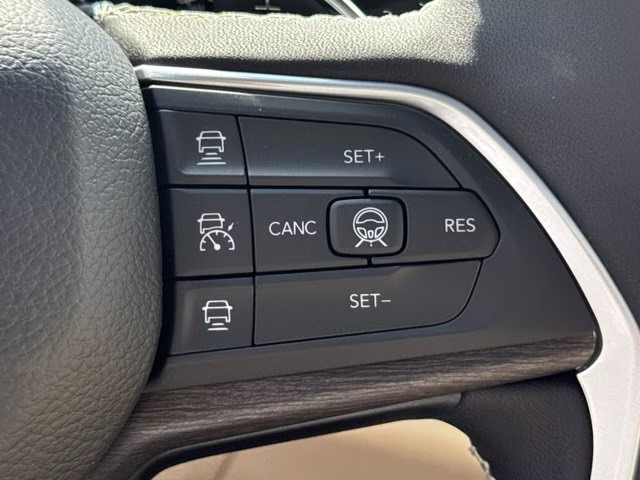 2026 Bright White Clearcoat Jeep Grand Cherokee L Limited RWD SUV
