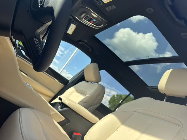 2026 Bright White Clearcoat Jeep Grand Cherokee L Limited RWD SUV