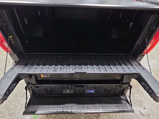 2022 Onyx Black GMC Sierra 1500 Denali Ultimate 4X4 Truck