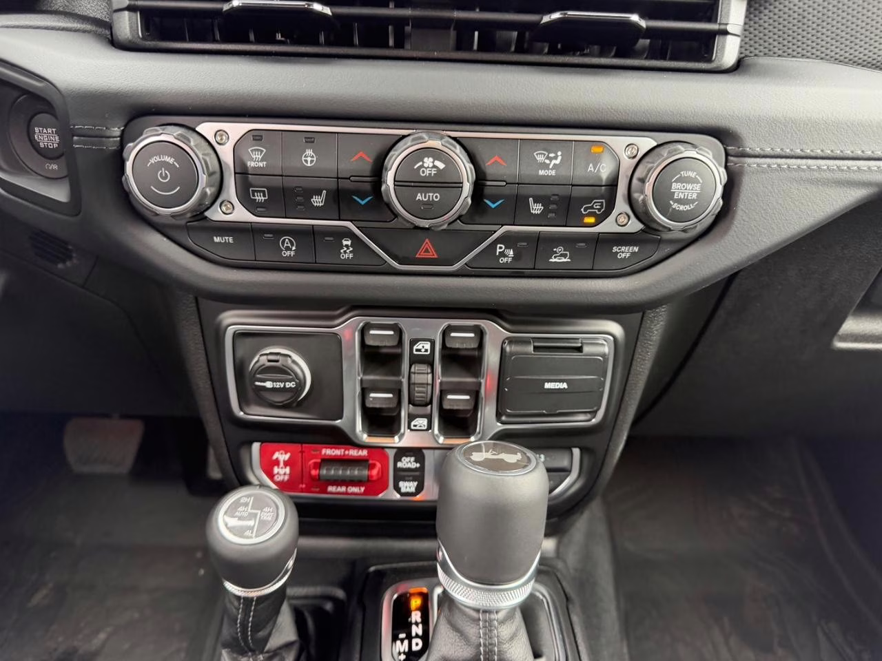 2026 Bright White Clearcoat Jeep Wrangler Rubicon X 4X4 SUV