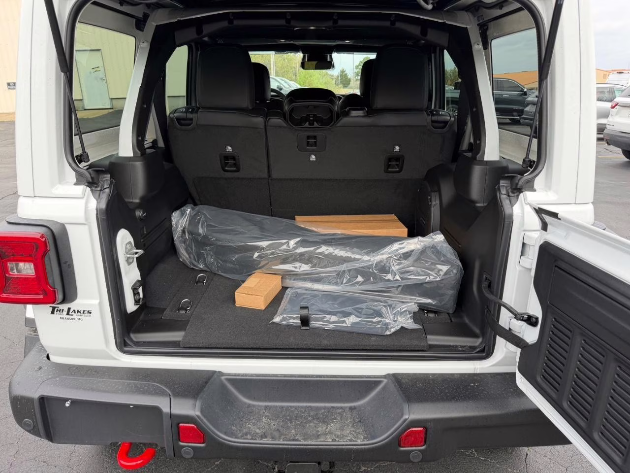 2026 Bright White Clearcoat Jeep Wrangler Rubicon X 4X4 SUV