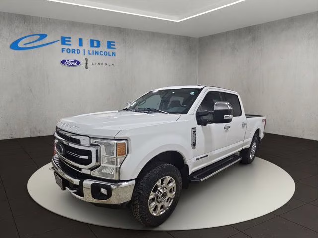 2021 Oxford White Ford Super Duty F-250 SRW Lariat 4X4 Truck