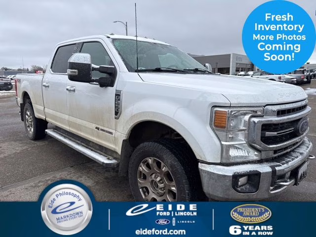 2021 Oxford White Ford Super Duty F-250 SRW Lariat 4X4 Truck