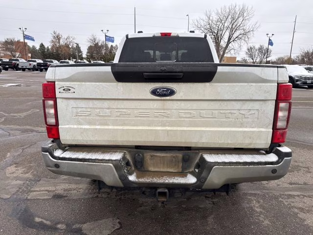 2021 Oxford White Ford Super Duty F-250 SRW Lariat 4X4 Truck