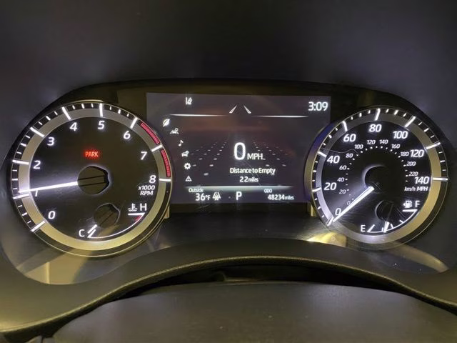 2023 Moon Dust Toyota Highlander XLE AWD SUV