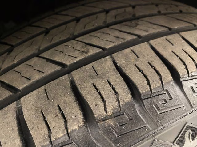 2023 Moon Dust Toyota Highlander XLE AWD SUV