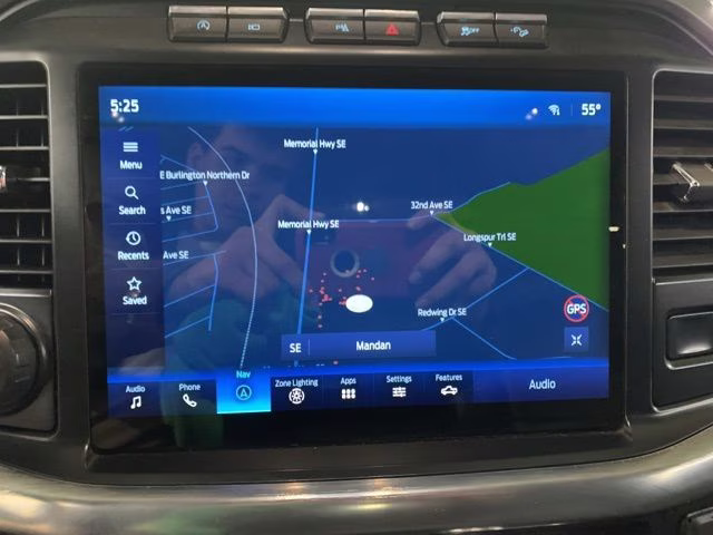 2021 Star White Metallic Tri-Coat Ford F-150 Lariat 4X4 Truck