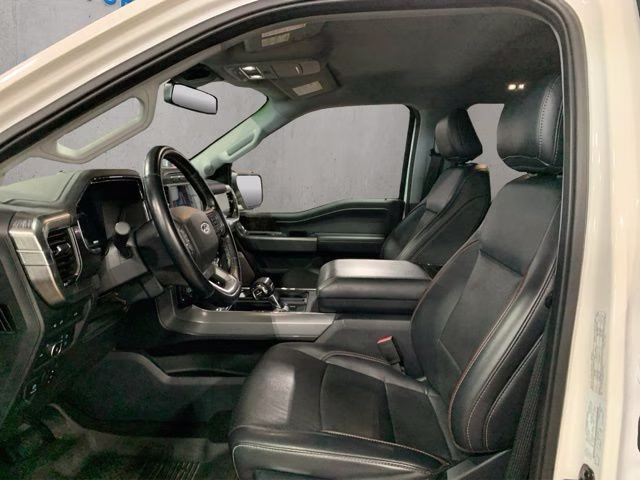 2021 Star White Metallic Tri-Coat Ford F-150 Lariat 4X4 Truck