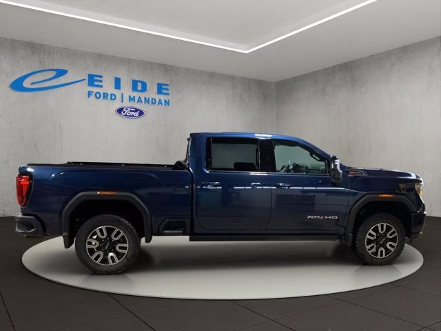 2022 Pacific Blue Metallic GMC Sierra 2500HD AT4 4X4 Truck