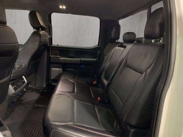 2021 Star White Metallic Tri-Coat Ford F-150 Lariat 4X4 Truck