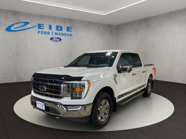 2021 Star White Metallic Tri-Coat Ford F-150 Lariat 4X4 Truck