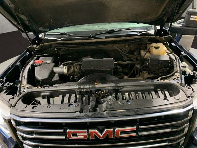 2022 Pacific Blue Metallic GMC Sierra 2500HD AT4 4X4 Truck