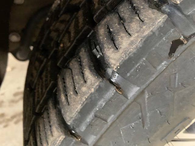 2022 Pacific Blue Metallic GMC Sierra 2500HD AT4 4X4 Truck