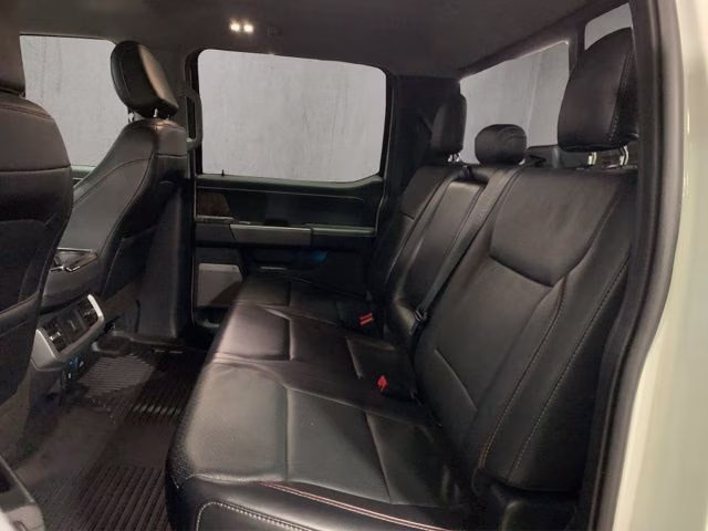 2021 Star White Metallic Tri-Coat Ford F-150 Lariat 4X4 Truck