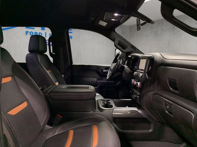 2022 Pacific Blue Metallic GMC Sierra 2500HD AT4 4X4 Truck