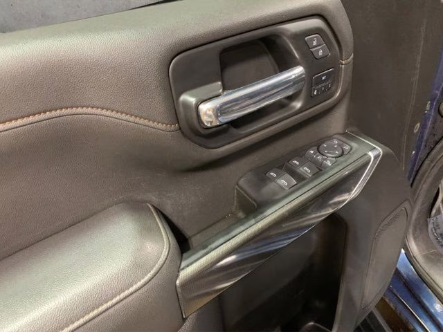 2022 Pacific Blue Metallic GMC Sierra 2500HD AT4 4X4 Truck