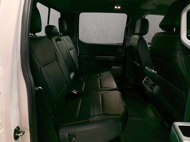 2021 Star White Metallic Tri-Coat Ford F-150 Lariat 4X4 Truck