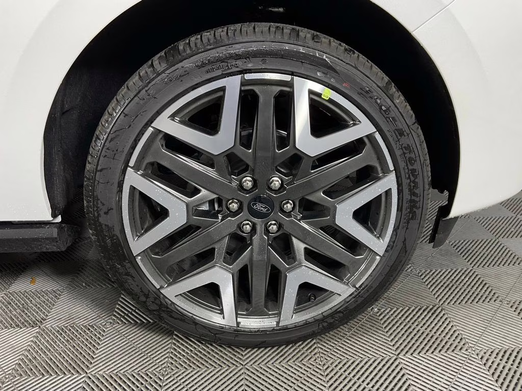 2026 White Ford Expedition Max Platinum 4X4 SUV
