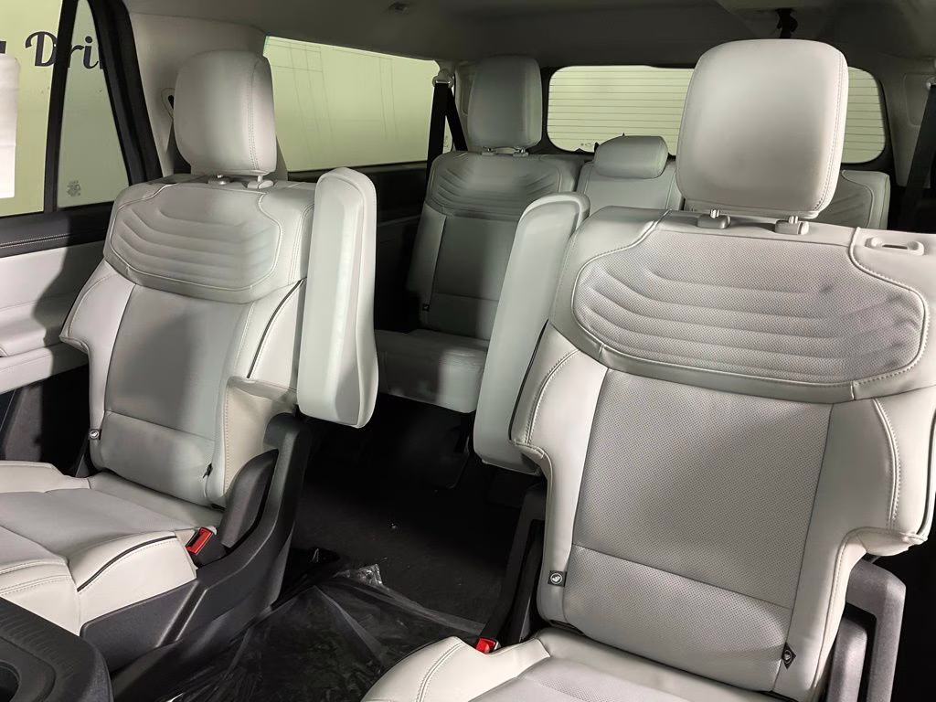 2026 White Ford Expedition Max Platinum 4X4 SUV