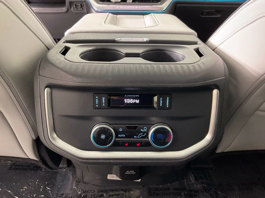 2026 White Metallic Ford Expedition Max Platinum 4X4 SUV